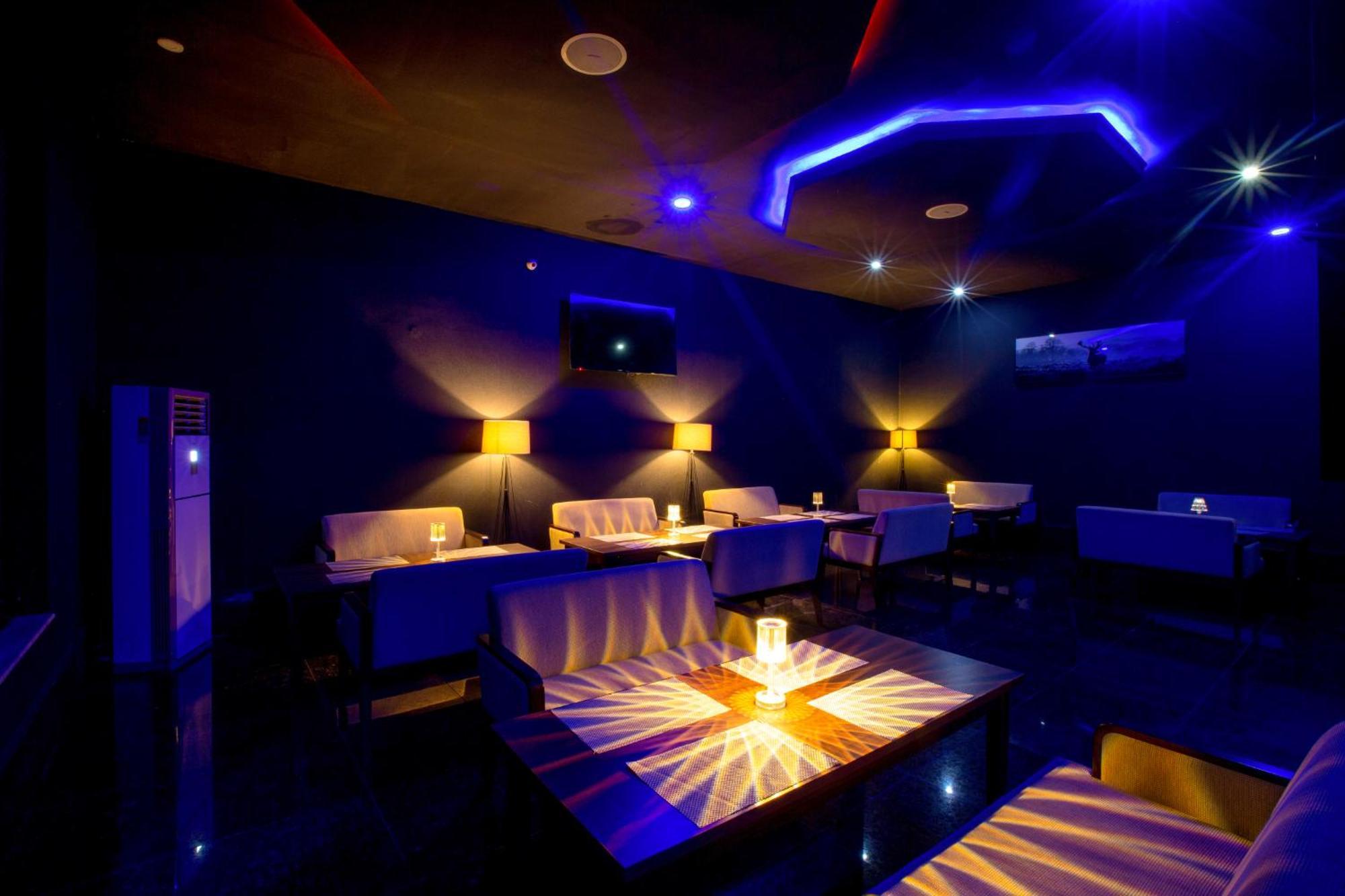 Johnwood Hotel By Bolton Abuja Buitenkant foto